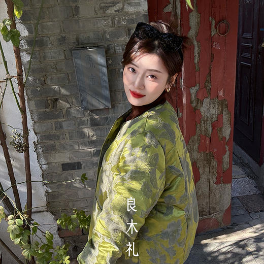 【特价不退不换】【现货】良木礼短款鹅绒服（2670） 商品图1