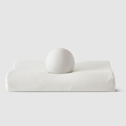 【多样屋专柜】梦洁 天然泰皇乳胶枕头舒适柔软60*40*8/10cm 商品图1