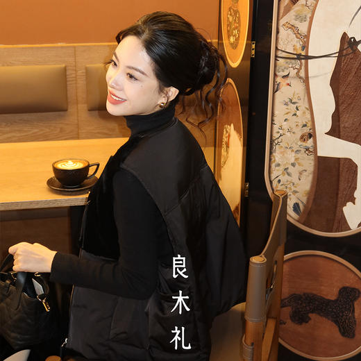 【部分现货】良木礼鹅绒马甲（2555） 商品图2