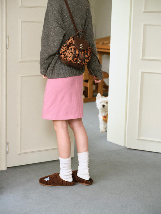 Tagi怦怦小花铆钉束口双肩包 花园麂皮 商品图2