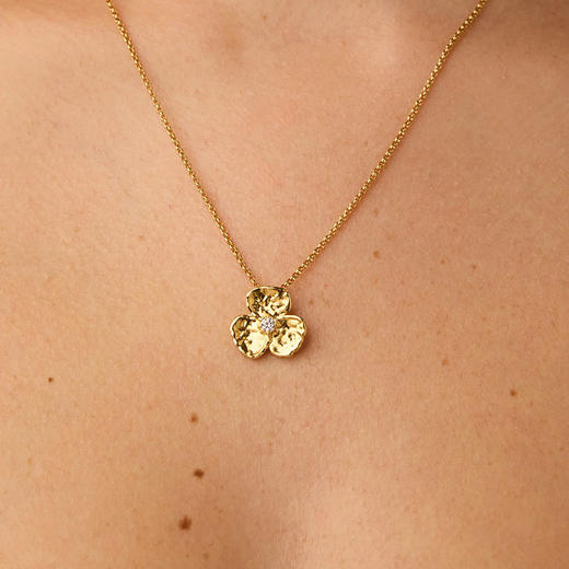 在途4周到｜Agapee-Narci-金色 水仙花 缎面 吊坠 项链［法国设计师］ 商品图1