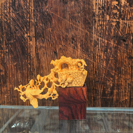 精雕小号喜上眉梢黄杨木摆件 商品图0