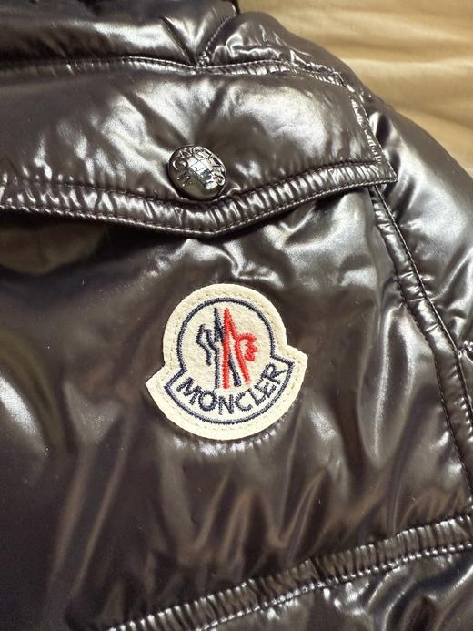 Moncler 盟可睐Maya男士户外羽绒服夹克外套，充绒量218克白鹅绒 商品图8