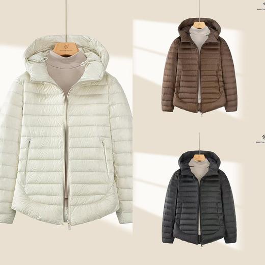 Martine Wester 女超高密度轻量面料薄款连帽鹅绒服 11385315 商品图0