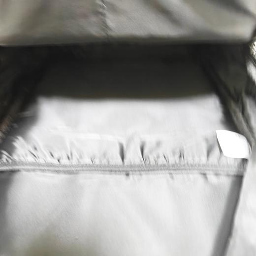 运动生活系列 男女同款简约舒适背负日常通勤户外双肩包 商品图11