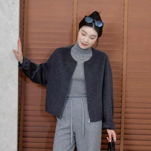 【特价不退不换】【部分现货】良木礼绵羊毛外套（D25102522） 商品图5