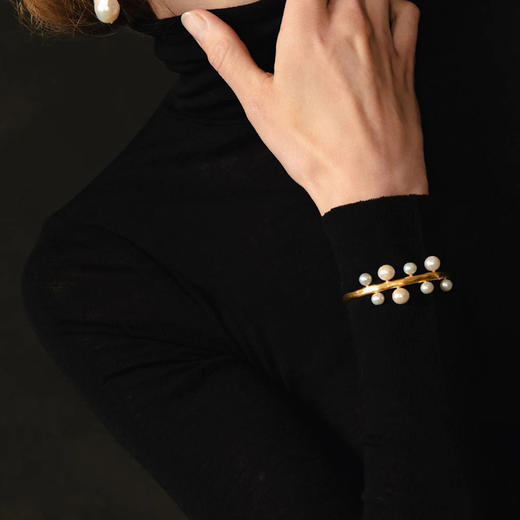 订购6周到｜Chan Luu-Soleil-淡水珍珠 锤纹 手镯［美国设计师］ 商品图2