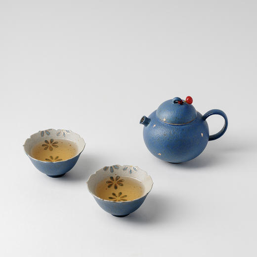 W-YSCH-1034 蓝黛蝶语手绘一壶两杯小套装 商品图3