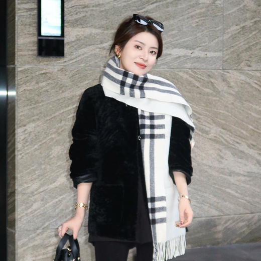 【预售7天】良木礼皮毛一体外套(D25102684F) 商品图0