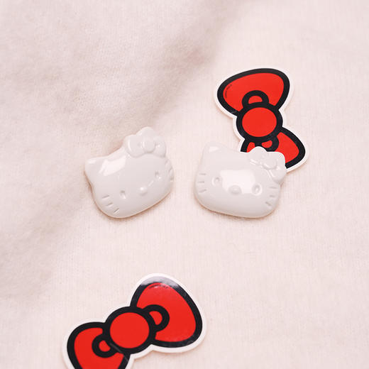 北京仓｜ANDRES GALLARDO-HELLO KITTY-50周年限量版 陶瓷 耳钉［西班牙设计师］ 商品图8