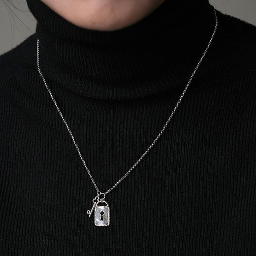 北京仓｜Chan Luu-Mini Padlock-银色 挂锁 吊坠 项链［美国设计师］ 商品图1