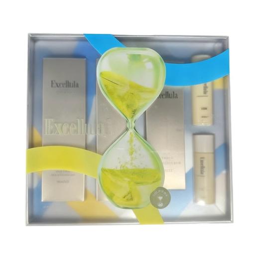 【特卖】艾思诺娜洁净水润礼盒 焕润版（洁面130g+润水150ml+润乳150ml+清润中样*2）【保质期：2026年6月 】 商品图0