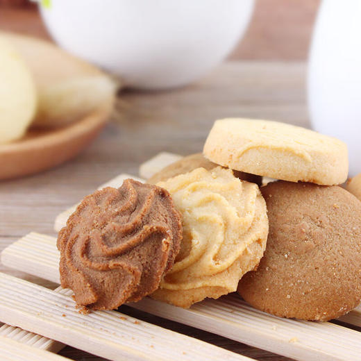 麦阿思小熊松脆曲奇饼干300g 商品图1