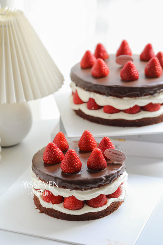 草莓巧克力布蕾 商品图2