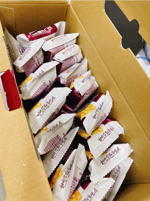 好吃点香脆杏仁饼一箱 商品图1