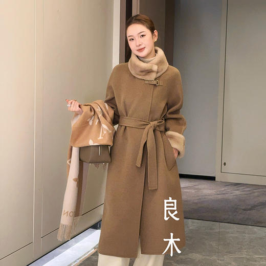 【特价不退换】【部分现货】良木礼山羊绒水貂毛大衣（D0809） 商品图2