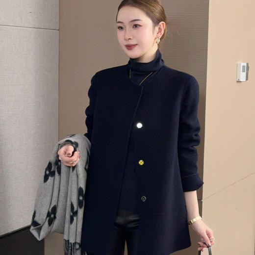 【特价不退不换】【部分现货】良木礼羊绒大衣（Q2582106） 商品图1