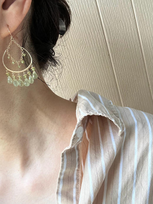 SpoiledBrat Jewelry Carol系列 | 橄榄石葡萄晶耳环 商品图1