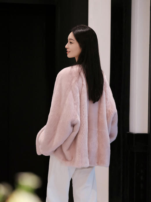 盛唐婧 | 轻奢时尚新中式粉黛倾城水貂外套 商品图10