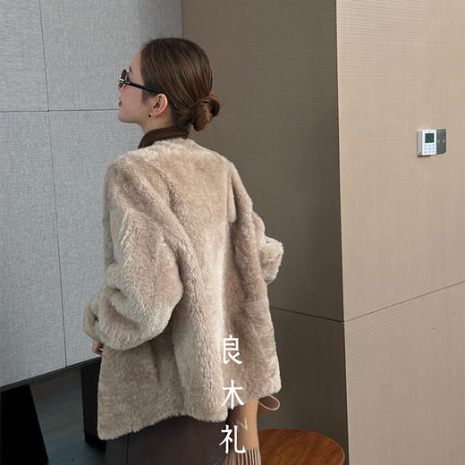 【预售7天】良木礼进口皮毛一体（D25102681F） 商品图4