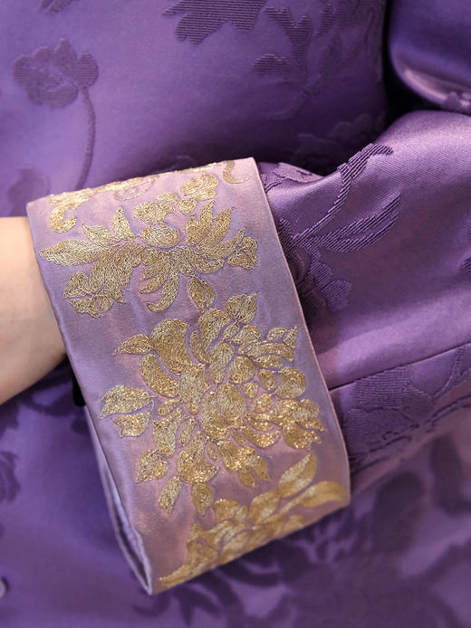 盛唐牡丹 | 富贵牡丹漳缎盘金绣外套 商品图6