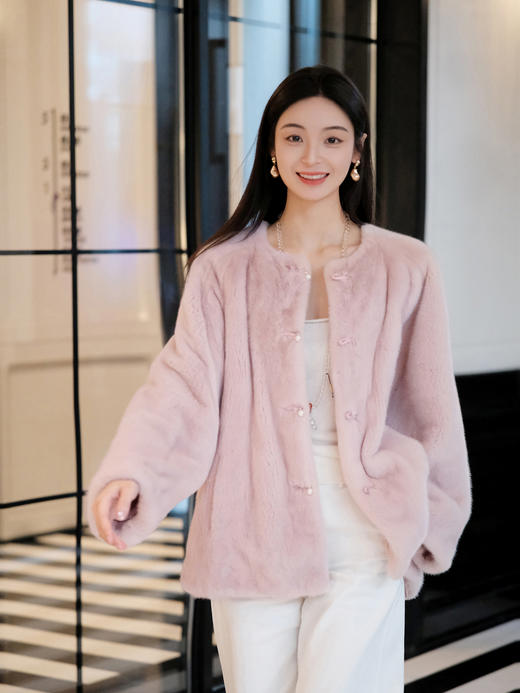 盛唐婧 | 轻奢时尚新中式粉黛倾城水貂外套 商品图0