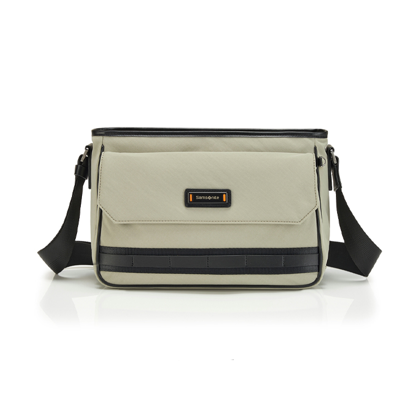 新秀丽LUCIA系列时尚轻盈耐磨单肩包TM7*202