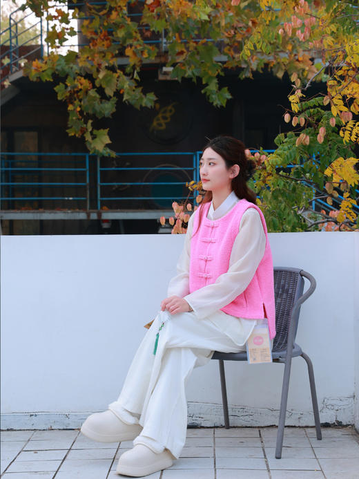 【抖音专属】马甲（22804001-龙膏烛） 商品图3