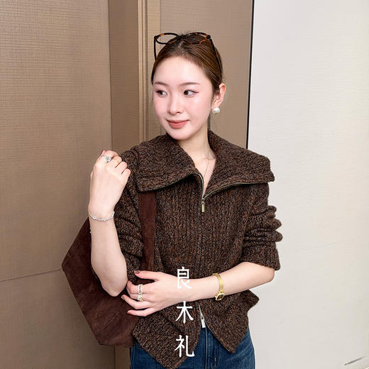 【特价不退换】【预售7天】良木礼丝羊绒开衫（D25102832F） 商品图5