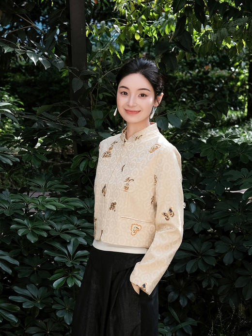 盛唐婧 | 丝毛手推绣外套-白色 商品图2