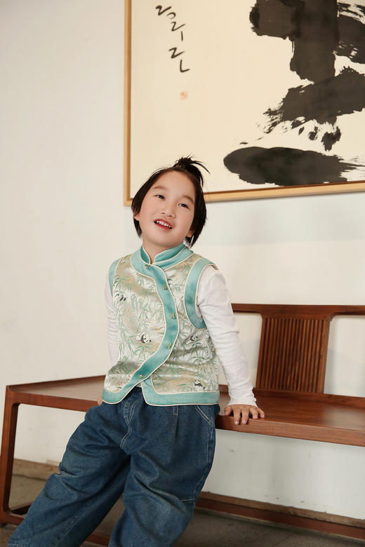 盛唐牡丹 | Kids 熊猫抱竹马甲 商品图4