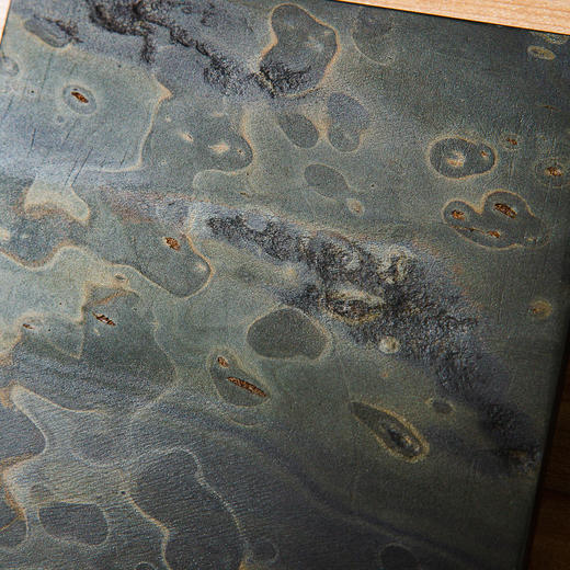 “嘉靖年号”金星金晕眉纹歙石残碑制砚 商品图10