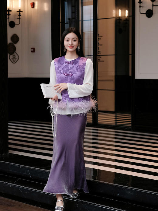 下架|盛唐牡丹 | 万寿祥云纹漳缎鸵鸟毛棉马甲 商品图4