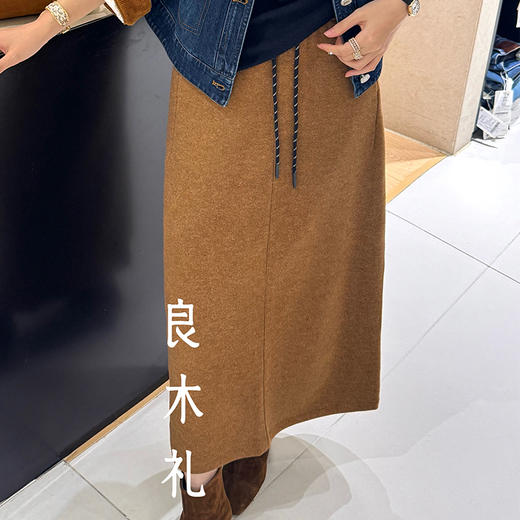 【特价不退换】【预售7天】良木礼绵羊毛半裙（D25103895） 商品图2