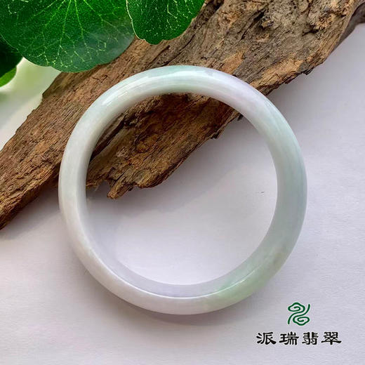 派瑞翡翠 翡翠手镯 糯种 浅绿 商品图1