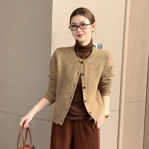 【预售7天】良木礼绵羊毛开衫（D25102563） 商品图0