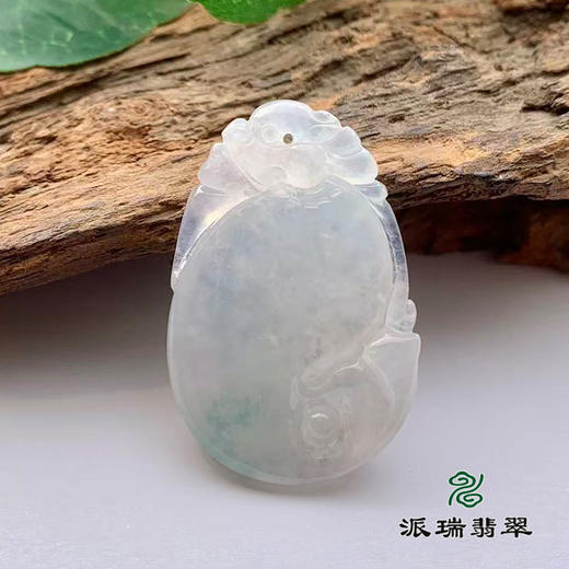 派瑞翡翠 翡翠挂件 糯冰 浅绿 商品图2