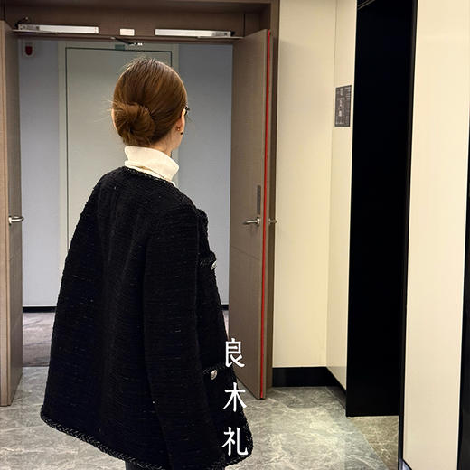 【预售7天】良木礼绵羊毛小香外套（D25102717F） 商品图2