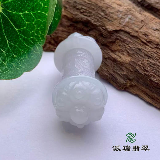 派瑞翡翠 翡翠挂件 糯种 无色 商品图3