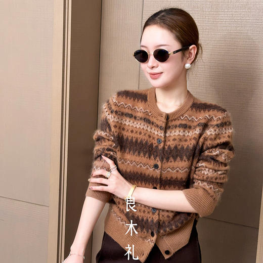 【特价不退不换】【预售7天】良木礼绵羊毛开衫（D25102512） 商品图7