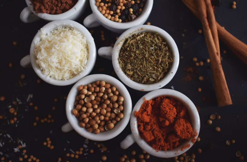 《2025年调味品行业品类线上消费市场洞察》：复合调味品规模长势可观