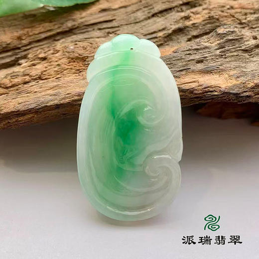 派瑞翡翠 翡翠挂件 糯冰 浅绿 商品图1