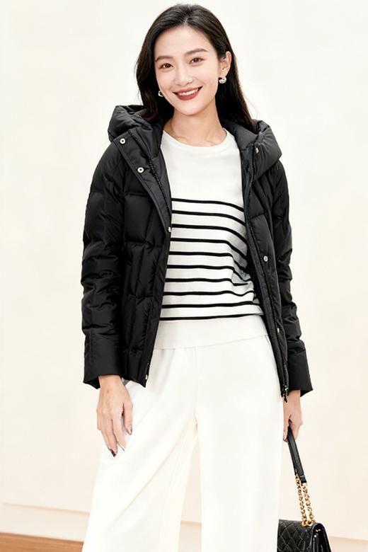 臣禾	【暖心鹅绒服-短款】连帽羽绒服 90白鹅绒	JZ254070215 商品图11