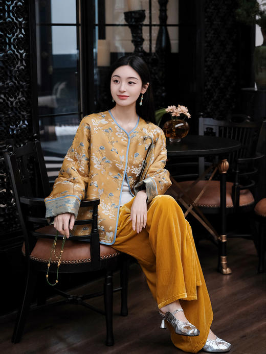 盛唐牡丹 | 四重纬织金重缎宋锦棉外套 商品图6