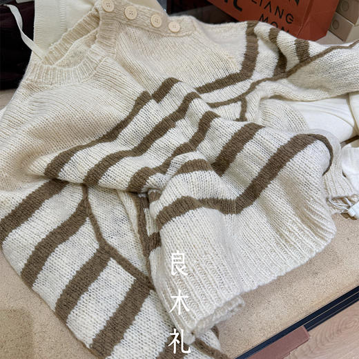 【特价不退换】良木礼羊毛上衣（D25103873F） 商品图4