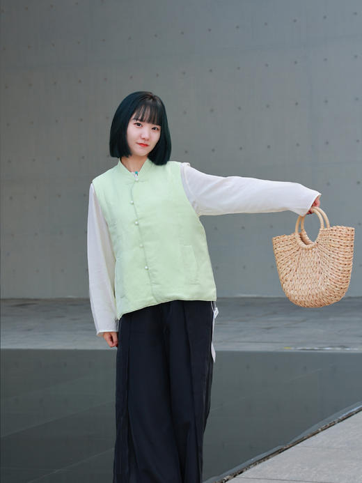 【抖音专属】新中式棉马甲（25802198-麴尘） 商品图2