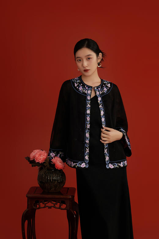 荷言HEYEN 紫蝶庆丰 桑蚕丝欧根纱外套白玉石扣头 商品图1