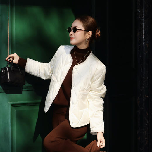 【特价不退换】【部分现货】良木礼短款鹅绒服（D8256） 商品图3