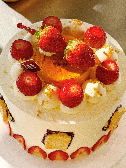 草莓奶皮子烧布蕾· 奶油蛋糕 商品图5