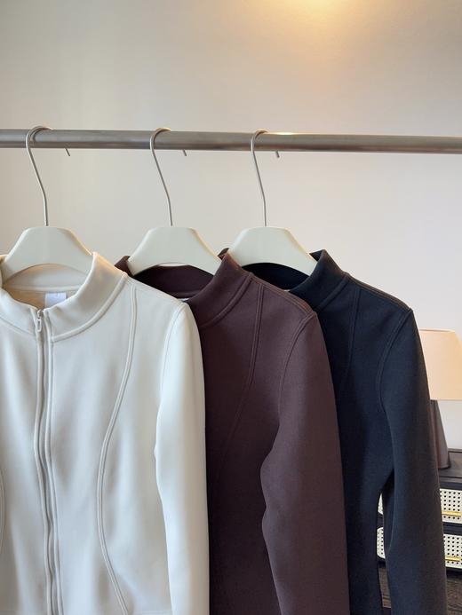 升级版小蛮腰羊毛蚕丝外套 商品图3